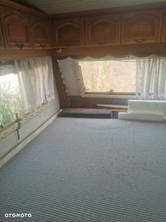 Airstream - 12