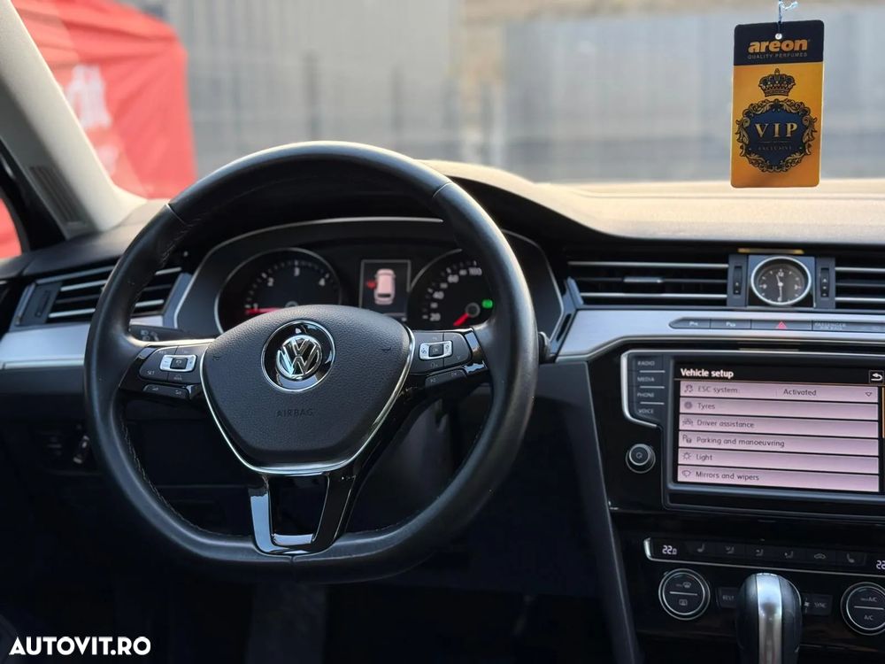 Volkswagen Passat Variant 2.0 TDI SCR 4Motion DSG (BMT) Highline - 16