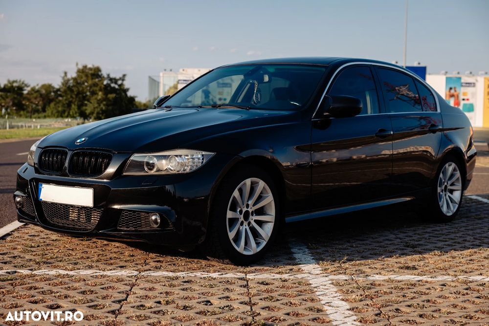 BMW Seria 3 320d DPF Aut. - 3