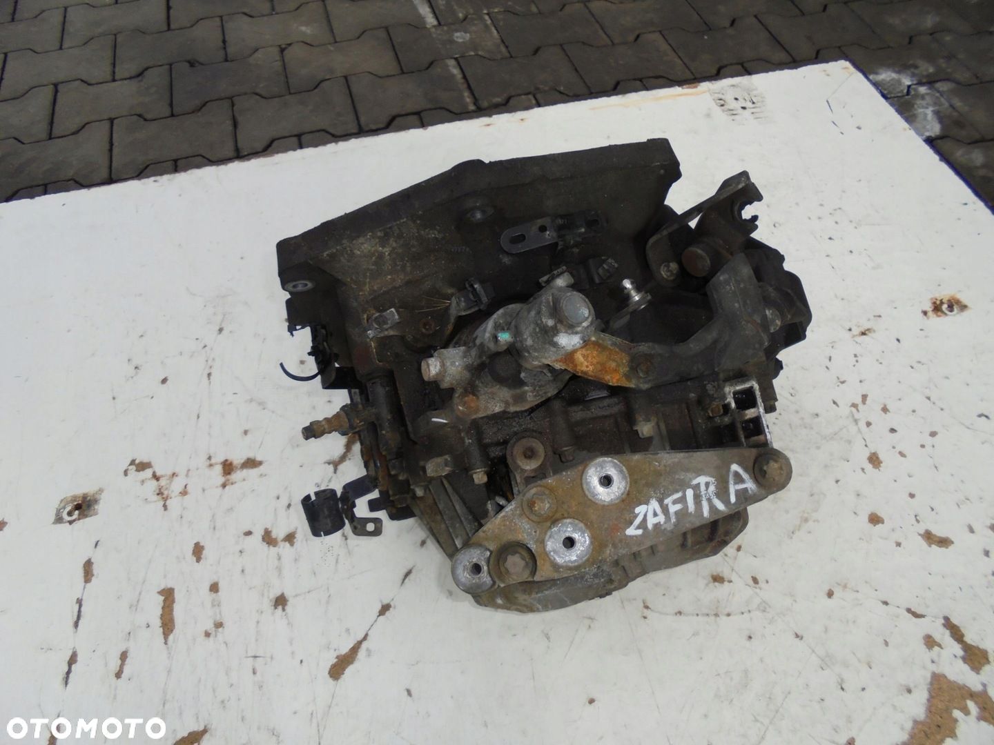 SKRZYNIA BIEGÓW M32 OPEL ZAFIRA B 1.9 CDTI 6 BIEGÓ - 1