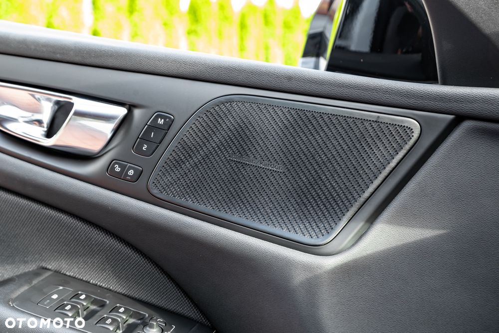 Volvo V60 B4 D Geartronic RDesign - 39