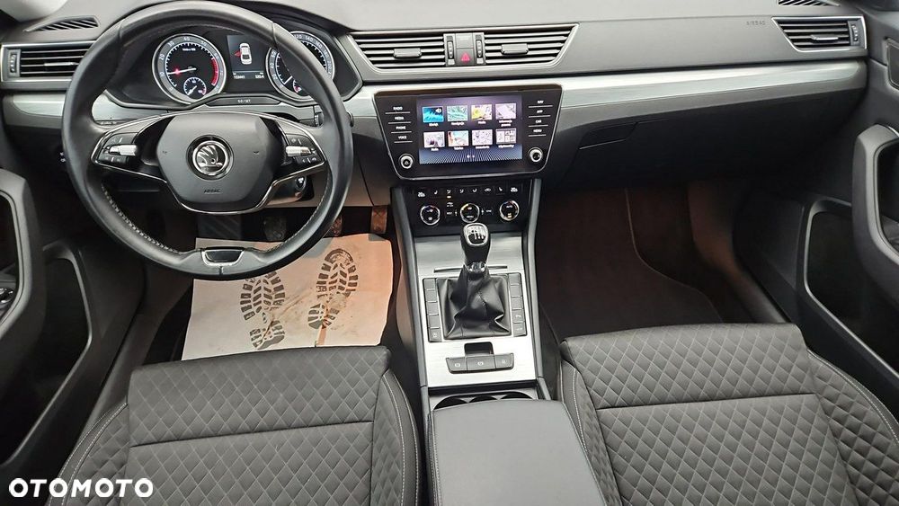 Skoda Superb 1.5 TSI Ambition - 13