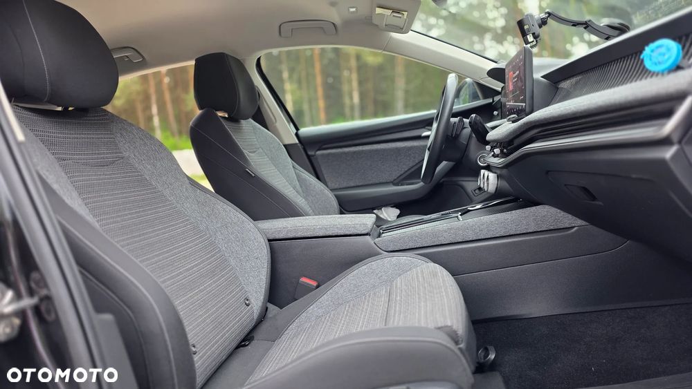 Skoda Superb 1.5 TSI mHEV Selection DSG - 28