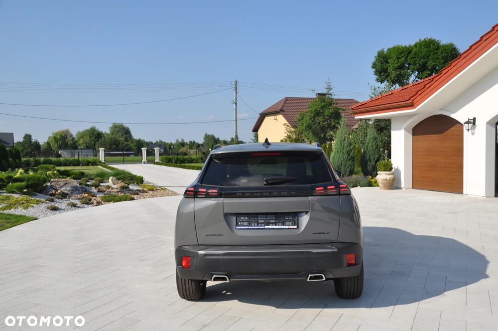 Peugeot 2008 Hybrid 145 e-DSC Business - 4