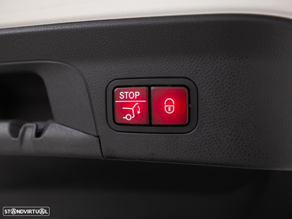 Mercedes-Benz GLC 220 d 4Matic - 12