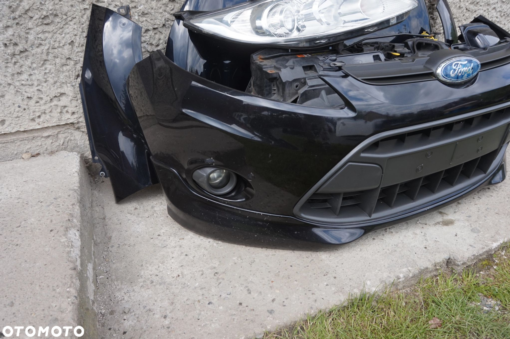 MASKA KOMPLETNY PRZÓD FORD FIESTA MK7 - 2