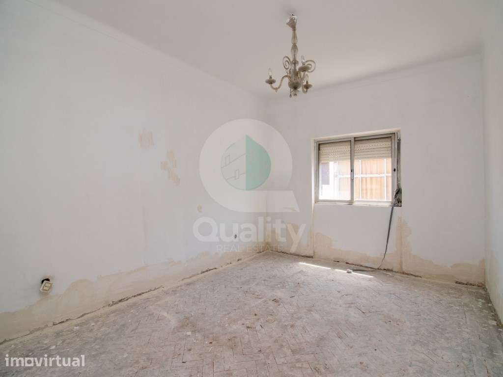 Excelente oportunidade de investimento ou para remodelar a casa dos... - Grande imagem: 5/21