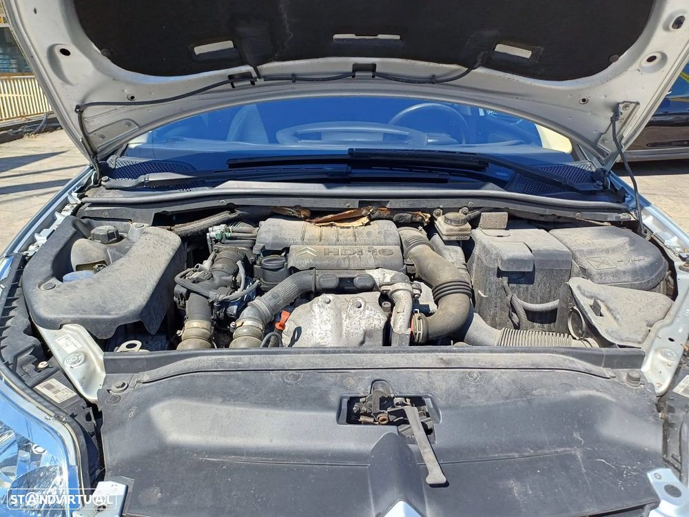 Citroën C4 1.6 HDi SX - 12