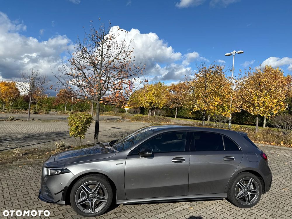 Mercedes-Benz Klasa A 250 e PHEV AMG Line 8G-DCT - 7