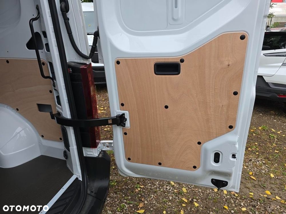 Renault Master dCi L3H2 Extra - 12