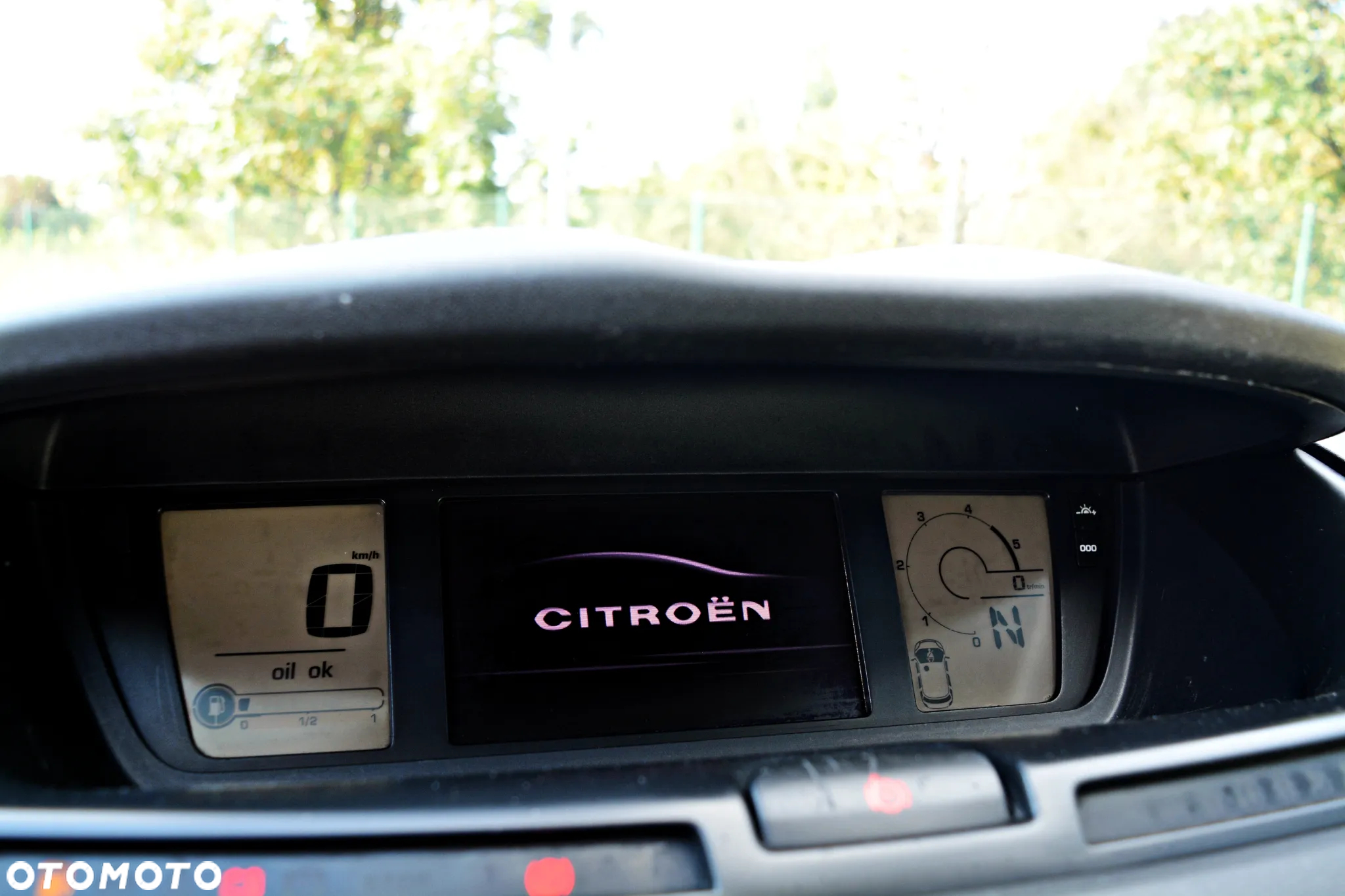 Citroën C4 Picasso 1.6 HDi FAP EGS6 C-Chic - 19