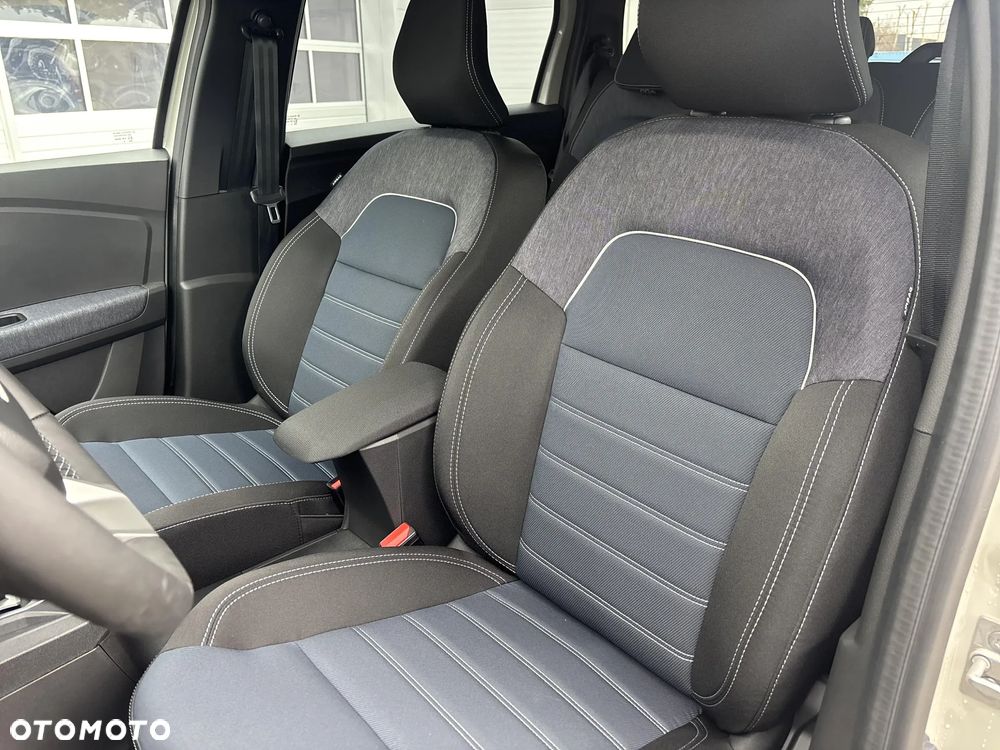 Dacia Jogger 1.8 Full Hybrid 155 Journey MMT 7os - 11