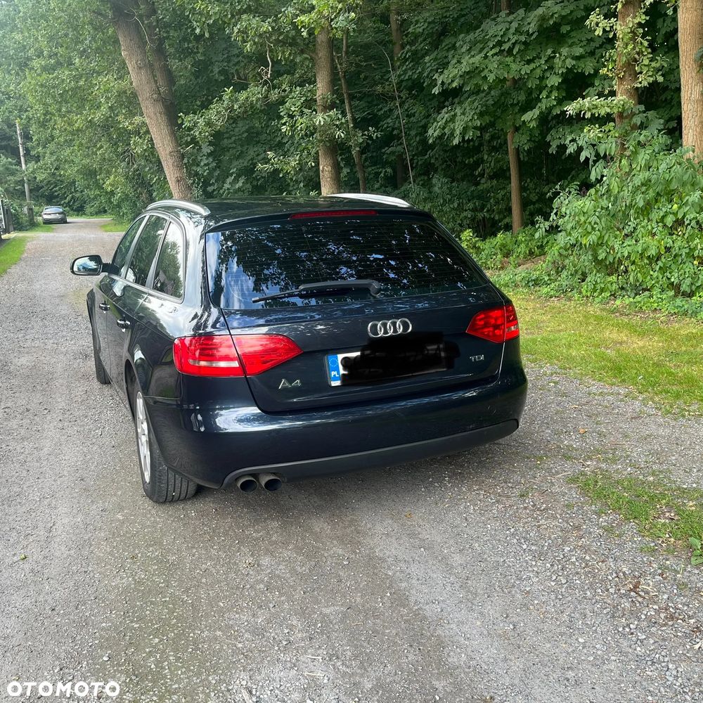 Audi A4 Avant 2.0 TDI DPF Ambiente - 3