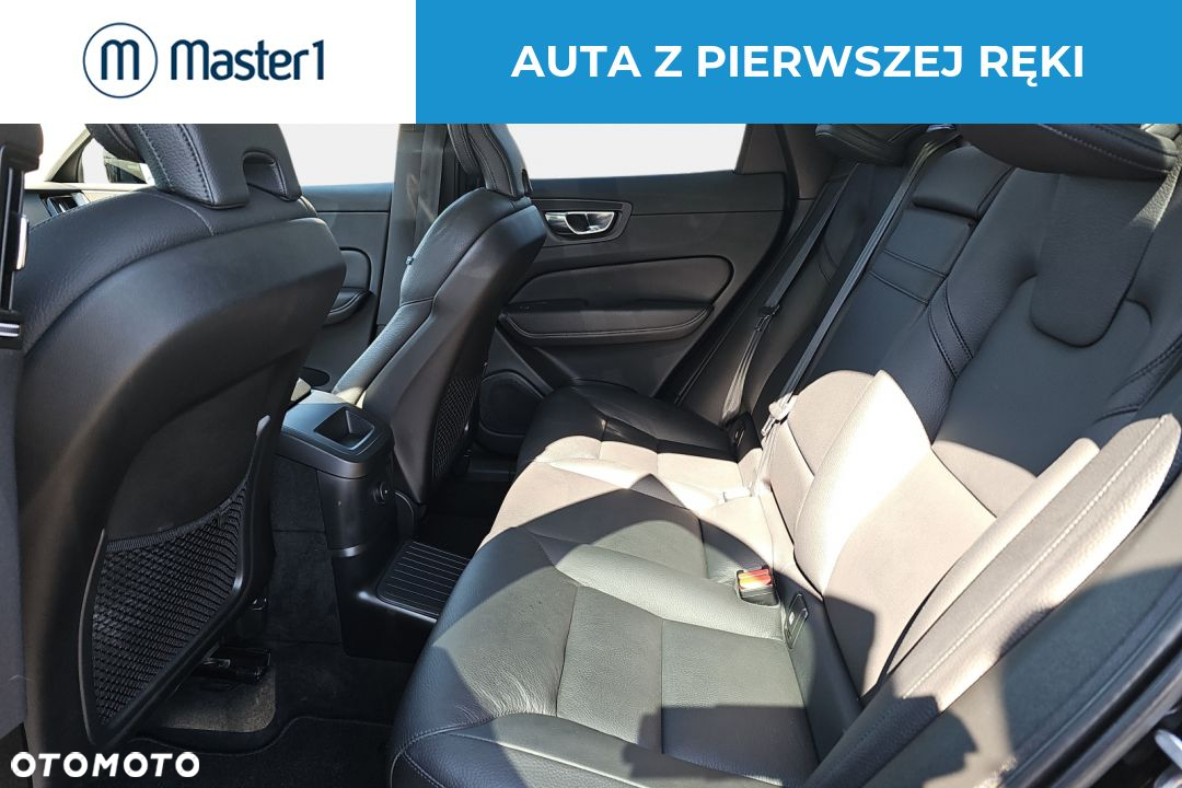 Volvo XC 60 T6 Plug-In Hybrid AWD Inscription Expression - 12
