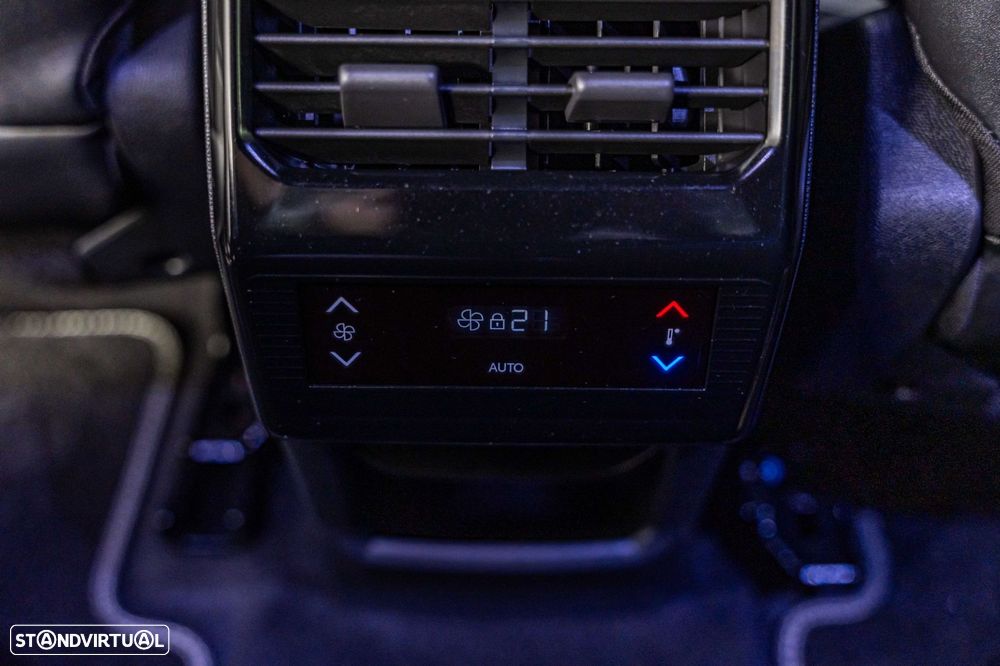 Peugeot 5008 1.2 Hybrid GT e-DCS6 - 32