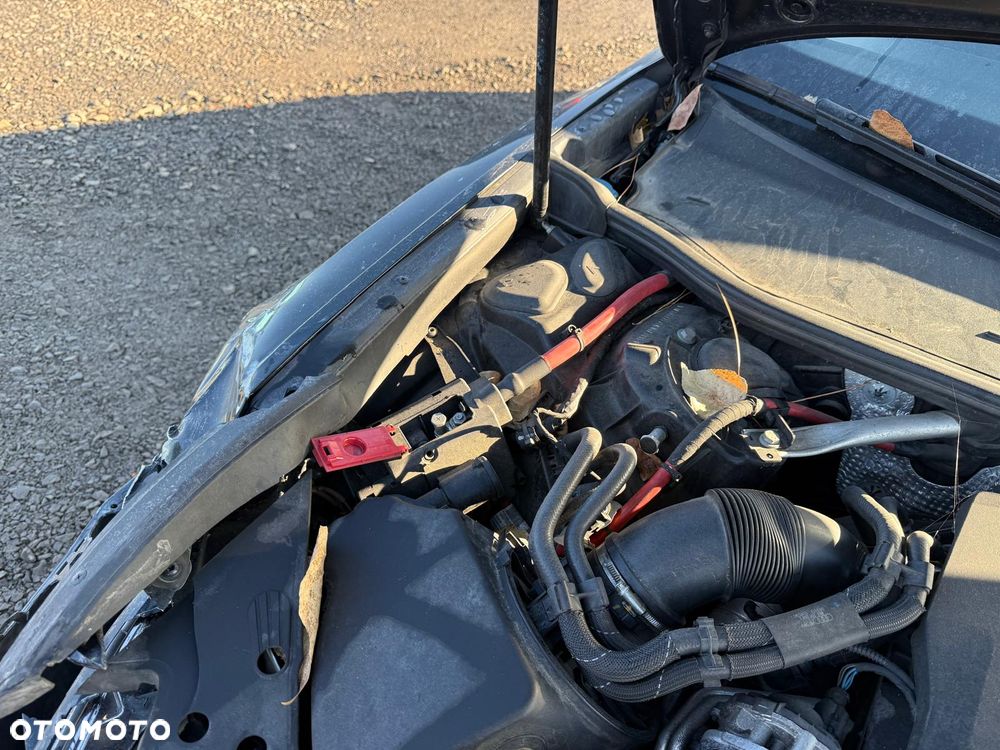 Audi A6 Avant 40 TDI S tronic S line - 22