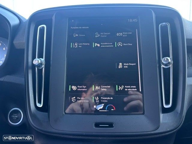 Volvo XC 40 1.5 T3 Tech Edition - 8