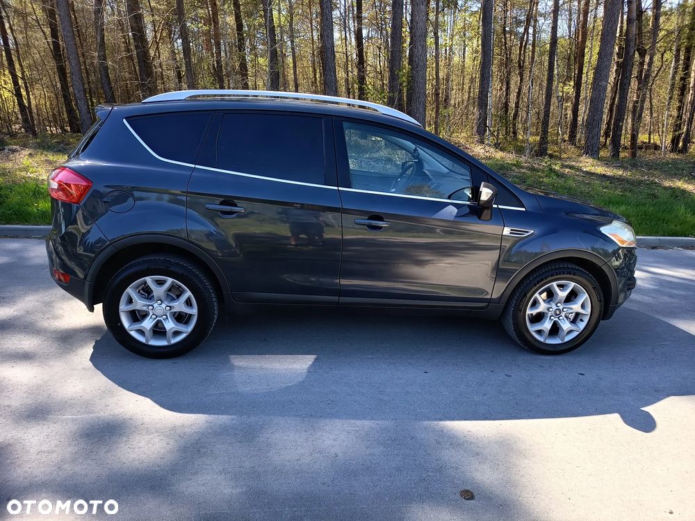 Ford Kuga 2.0 TDCi Titanium - 8