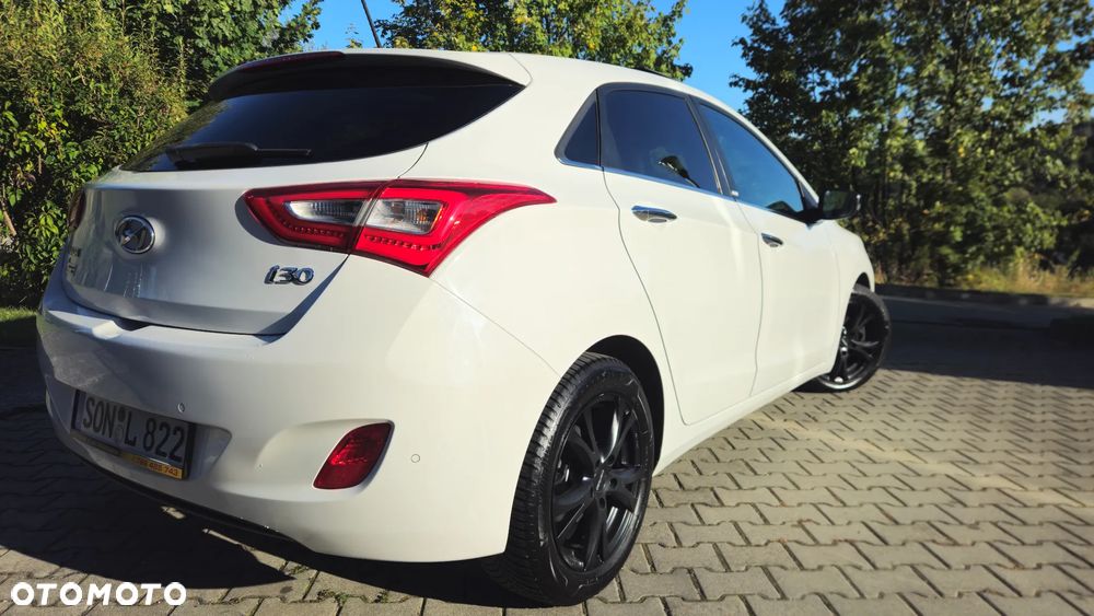 Hyundai i30 1.6 Fifa World Cup Edition - 3