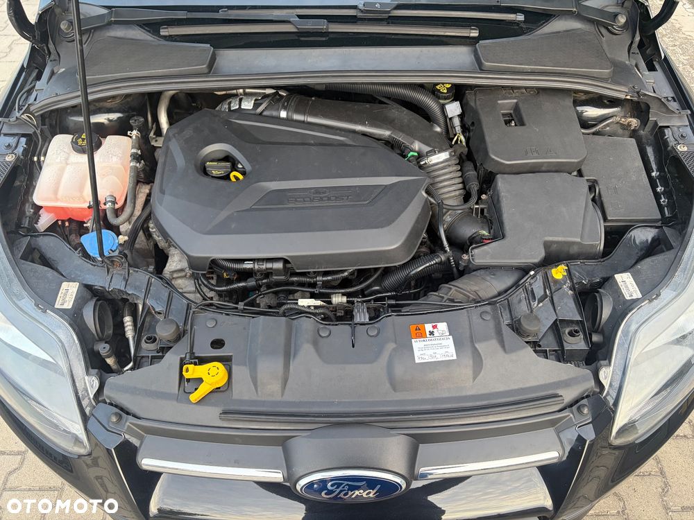 Ford Focus 1.6 EcoBoost Trend - 28