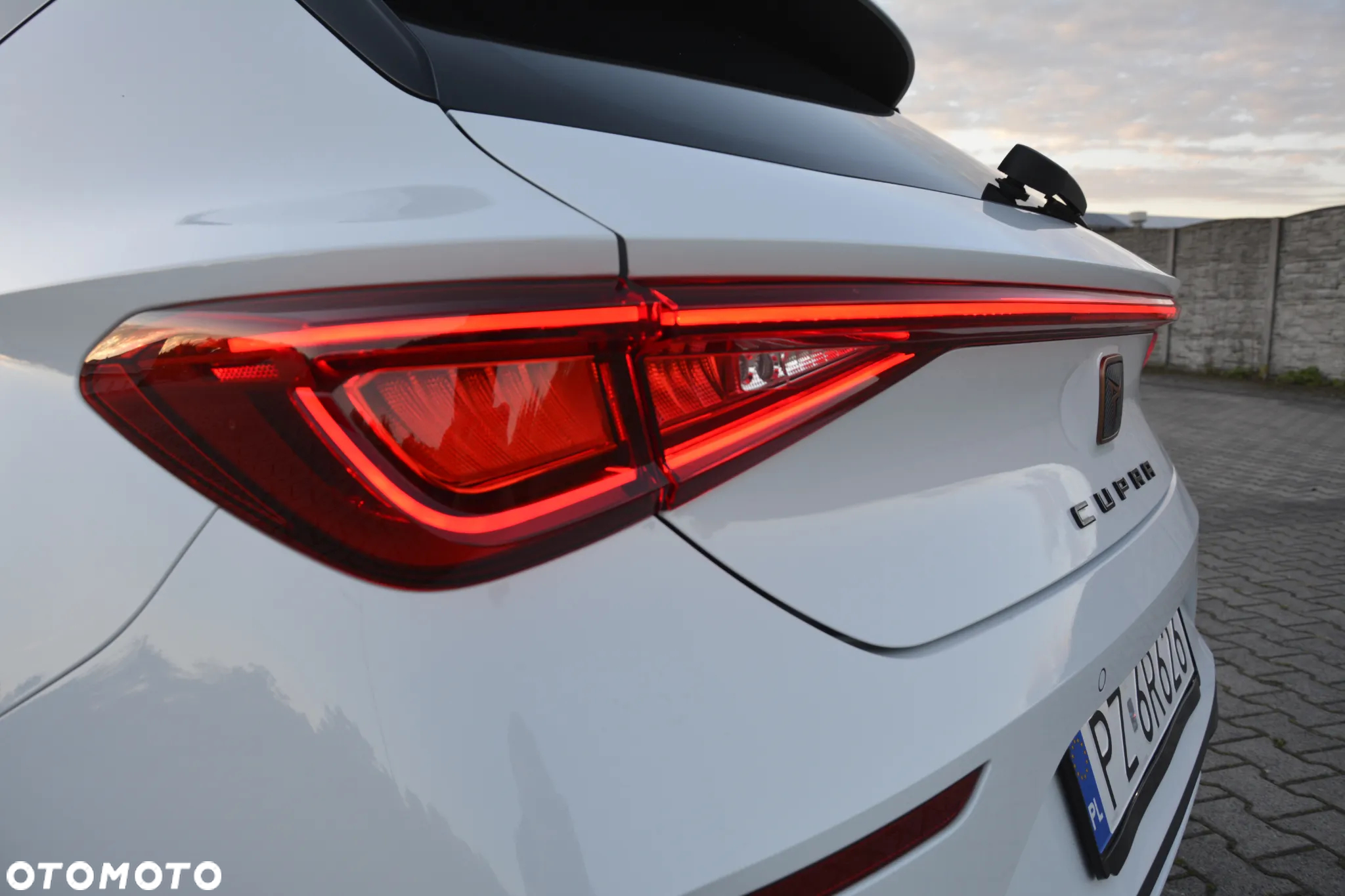 Cupra Leon 1.5 eTSI DSG - 30