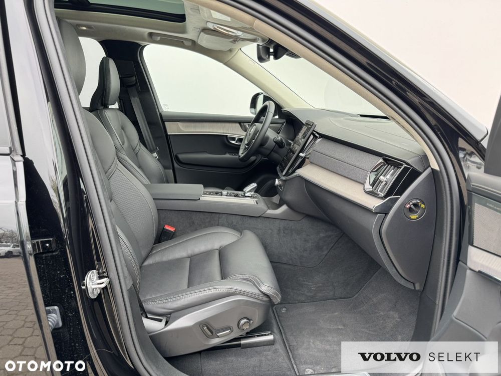 Volvo XC 90 B5 B AWD Ultra Dark 7os - 17