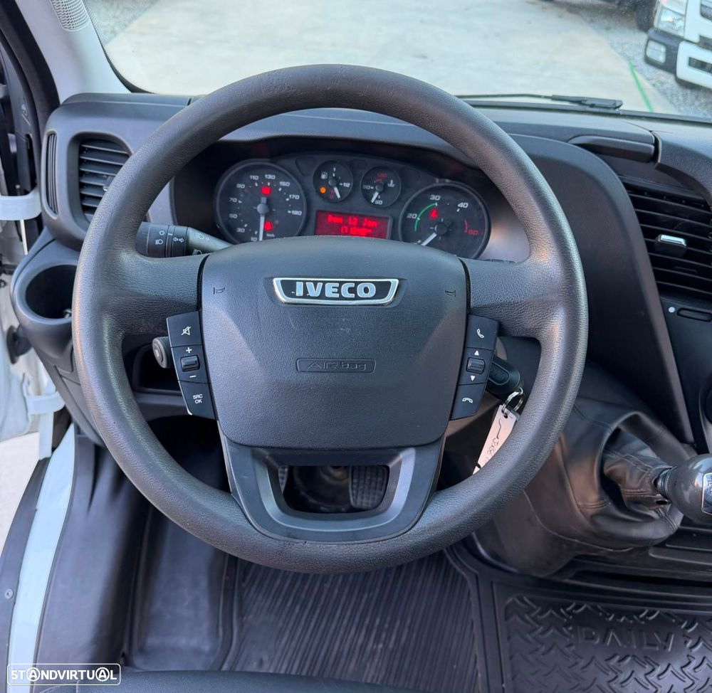 Iveco Daily 3.0 TRIBASCULANTE - 16