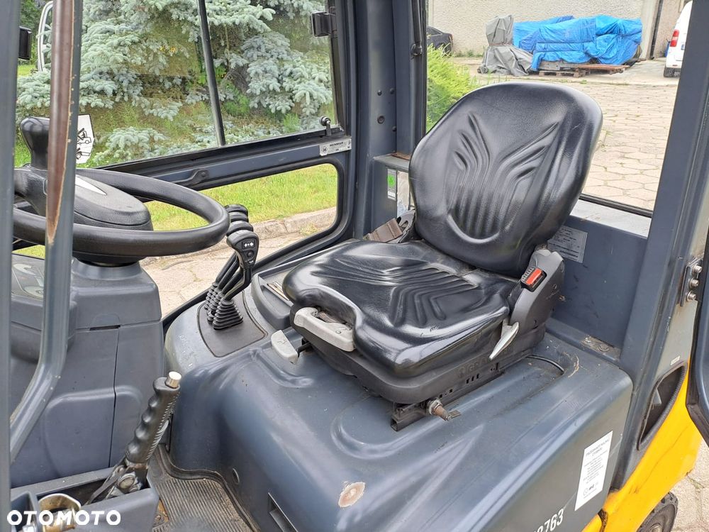 Jungheinrich DFG320 - 10