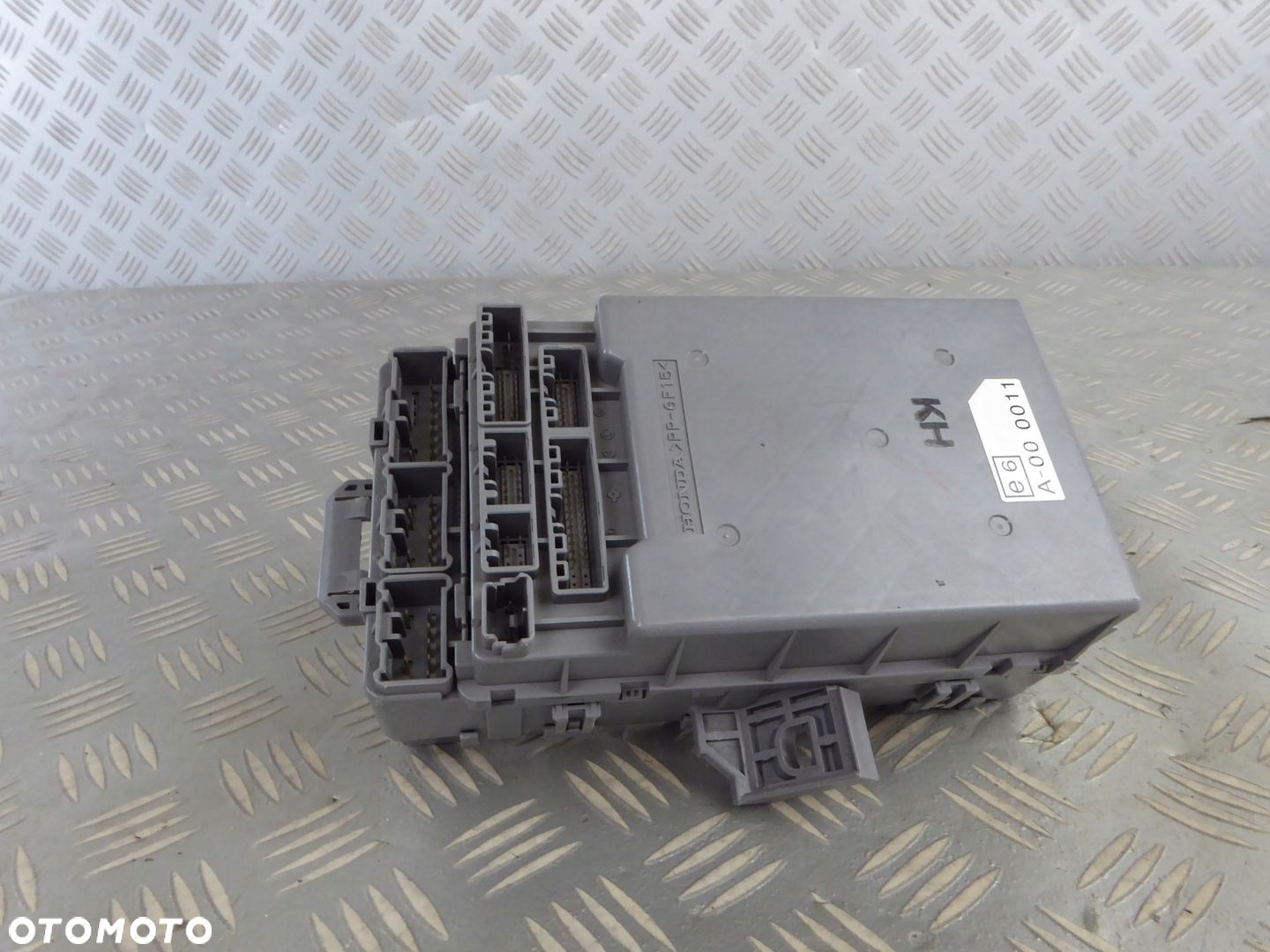 52535LE skrzynka puszka bezpieczników HONDA CIVIC VIII 8 - 4