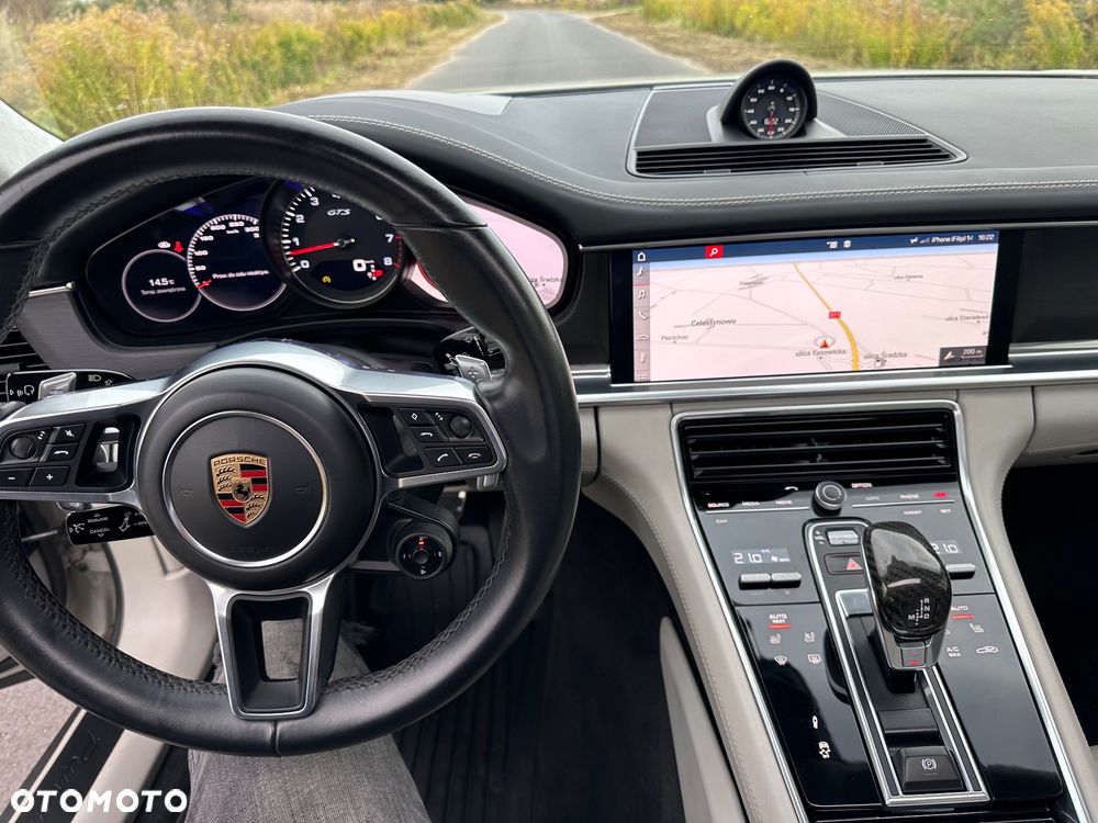 Porsche Panamera GTS - 10