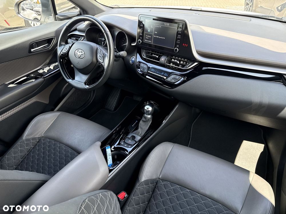 Toyota C-HR 1.8 Hybrid Executive - 26