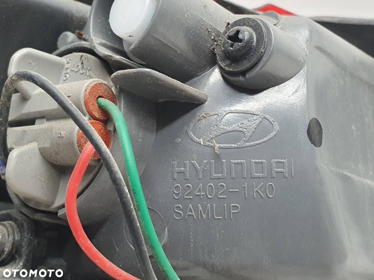 LAMPA TYŁ TYLNA PRAWA W BŁOTNIK HYUNDAI IX20 EU 92402-1K0 - 6