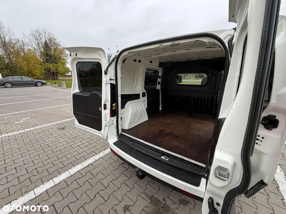 Fiat DOBLO - 24