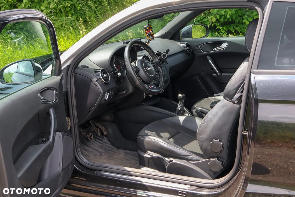 Audi A1 3-drzwiowe 1.6 TDI S line edition - 12