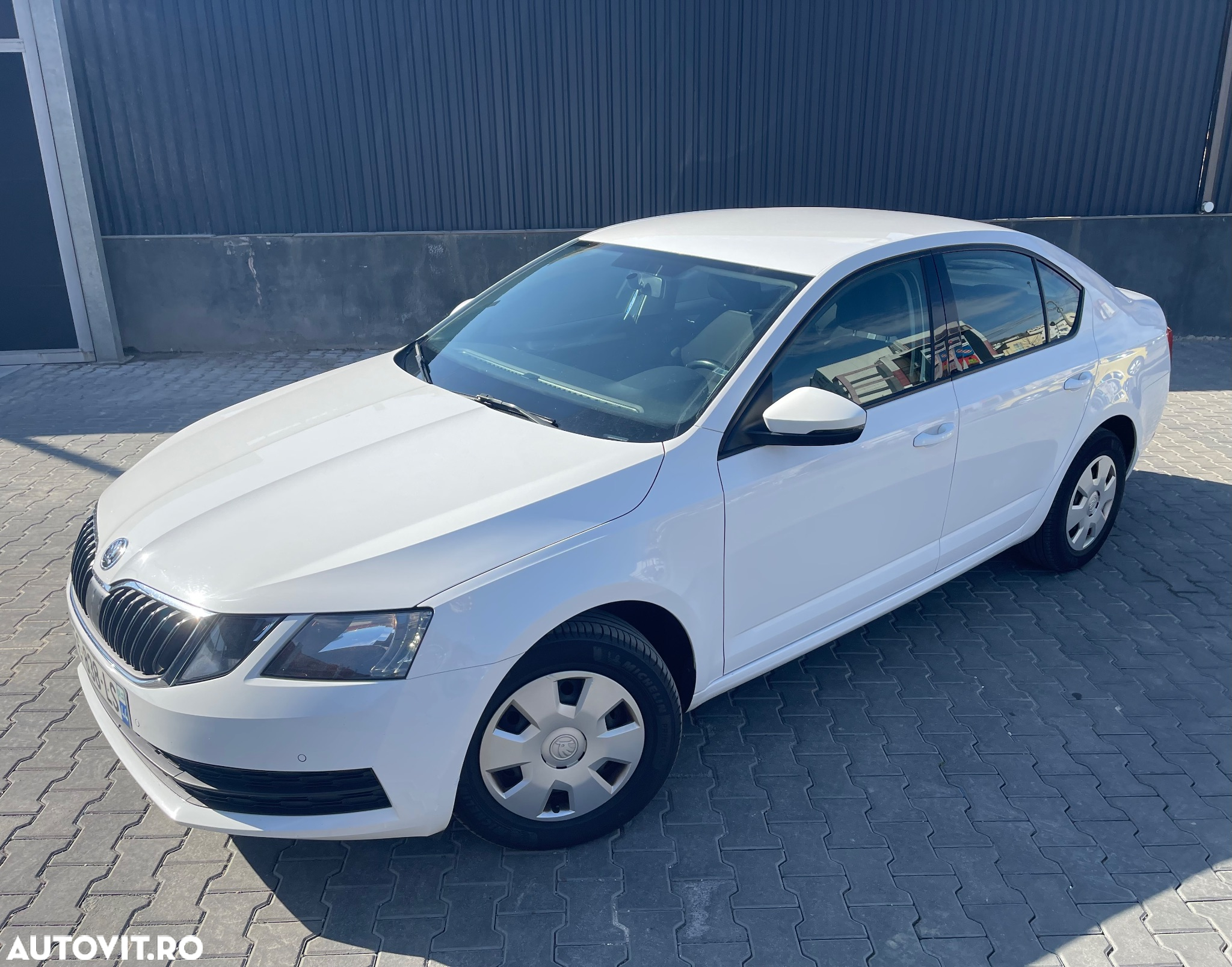 Skoda Octavia - 2