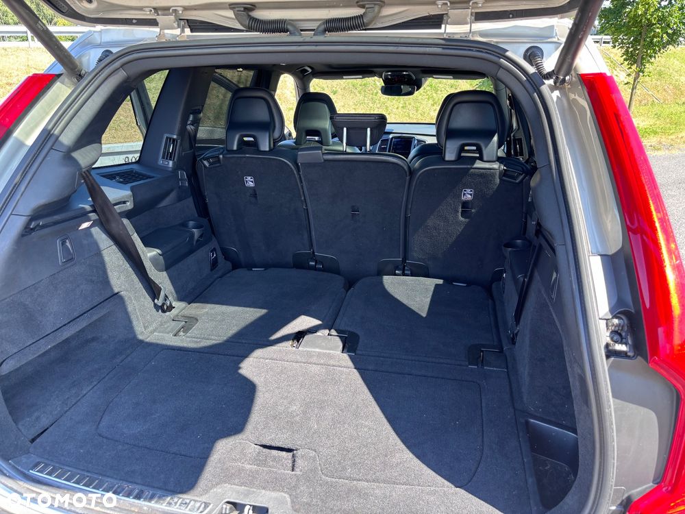 Volvo XC 90 T6 AWD R-Design 7os - 18