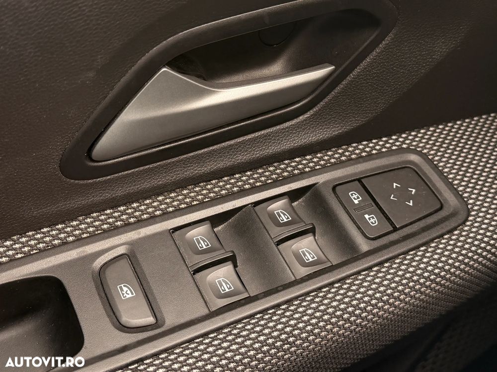 Dacia Sandero - 20