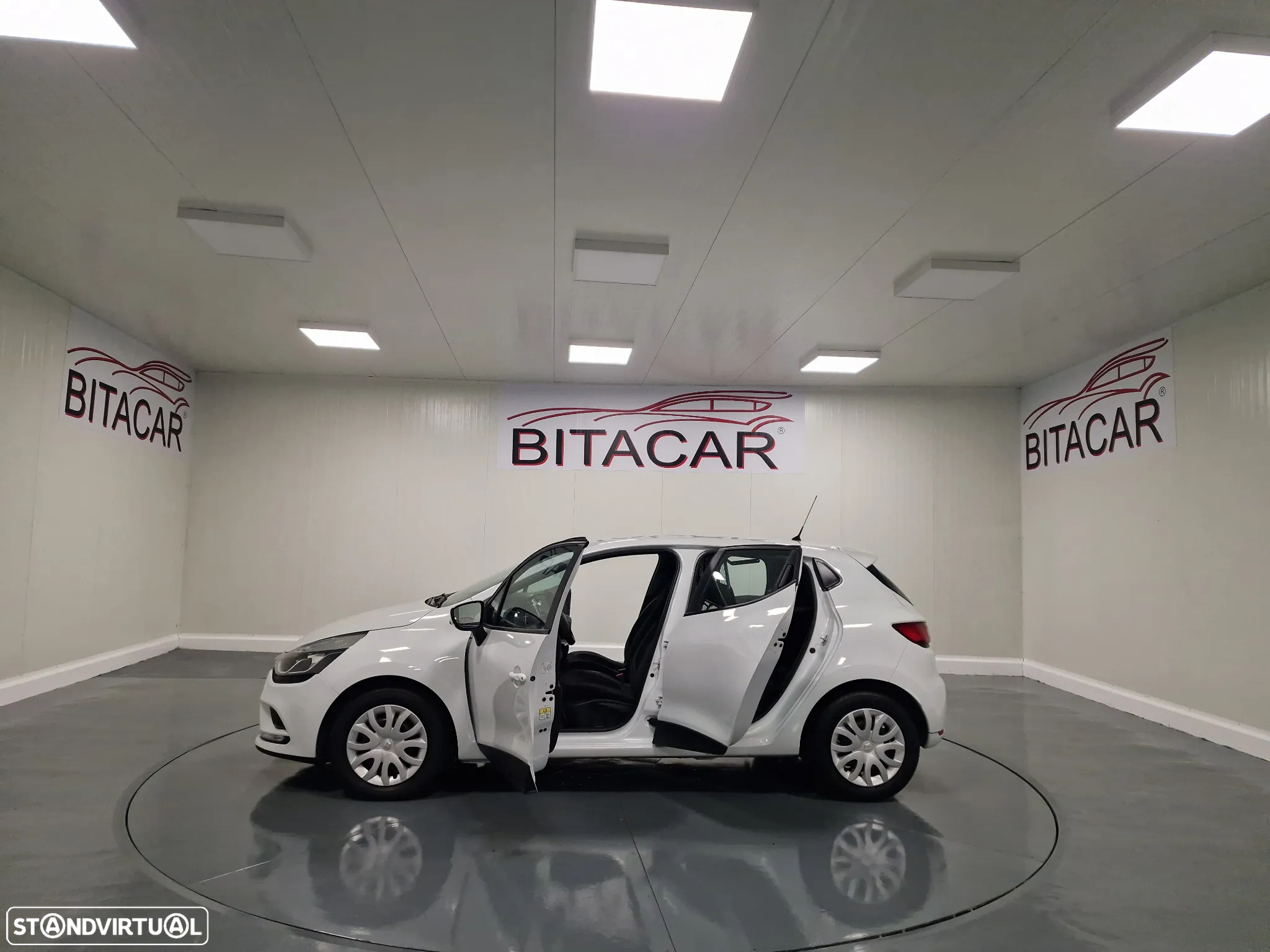 Renault CLIO SOCIETE 1.5DCI 90CV ZEN GPS IVA DEDUTIVEL - 21