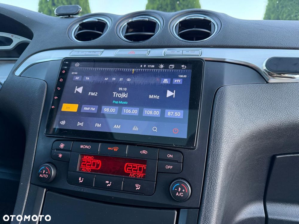Ford S-Max - 9