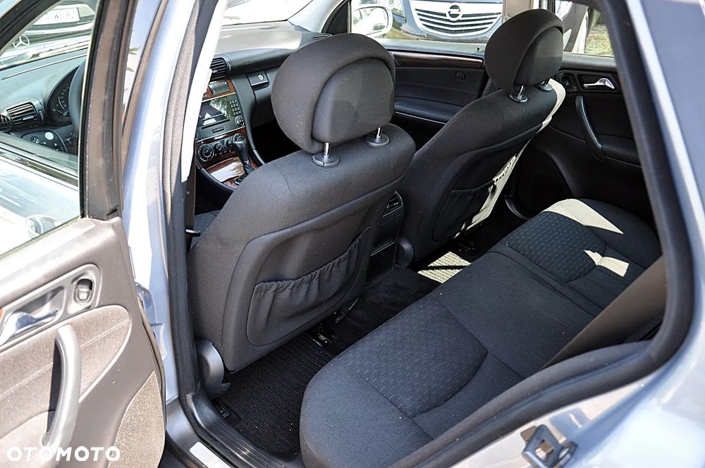 Mercedes-Benz Klasa C 200 Kompressor Automatik Elegance - 27