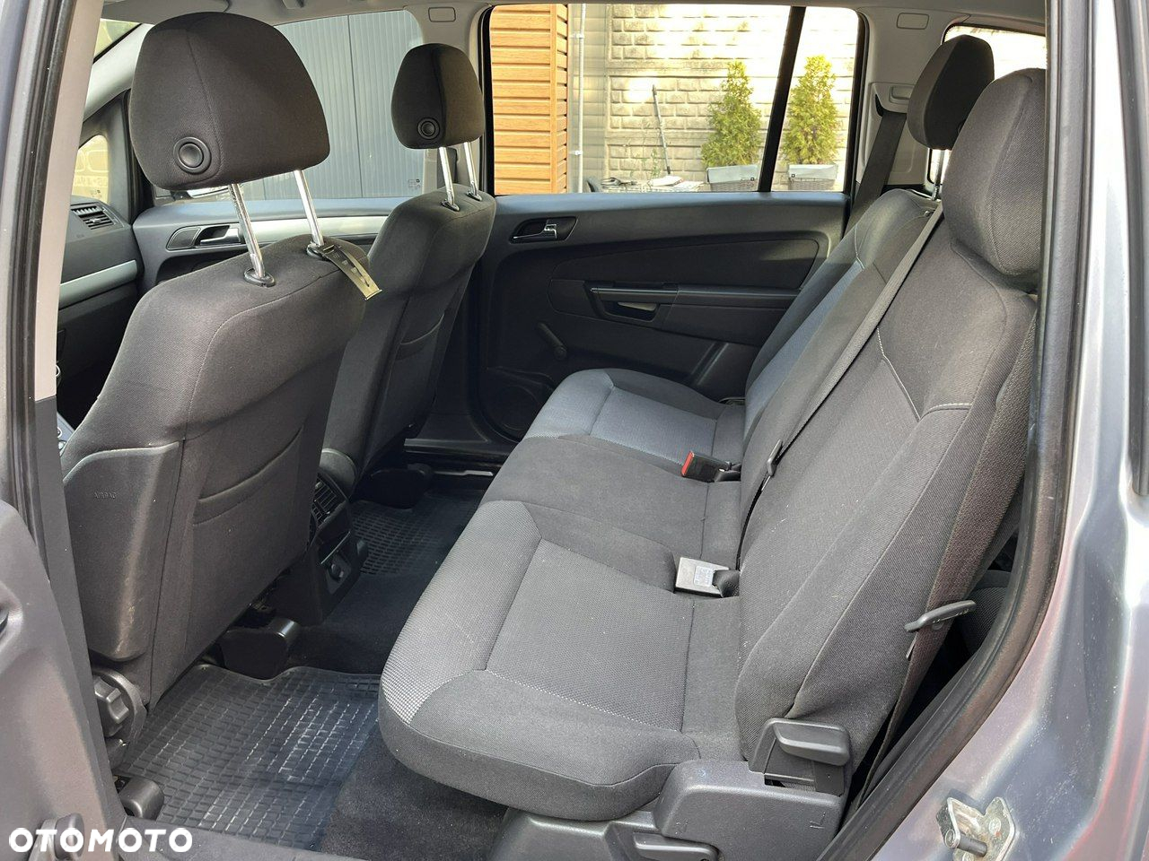Opel Zafira 1.8 - 22
