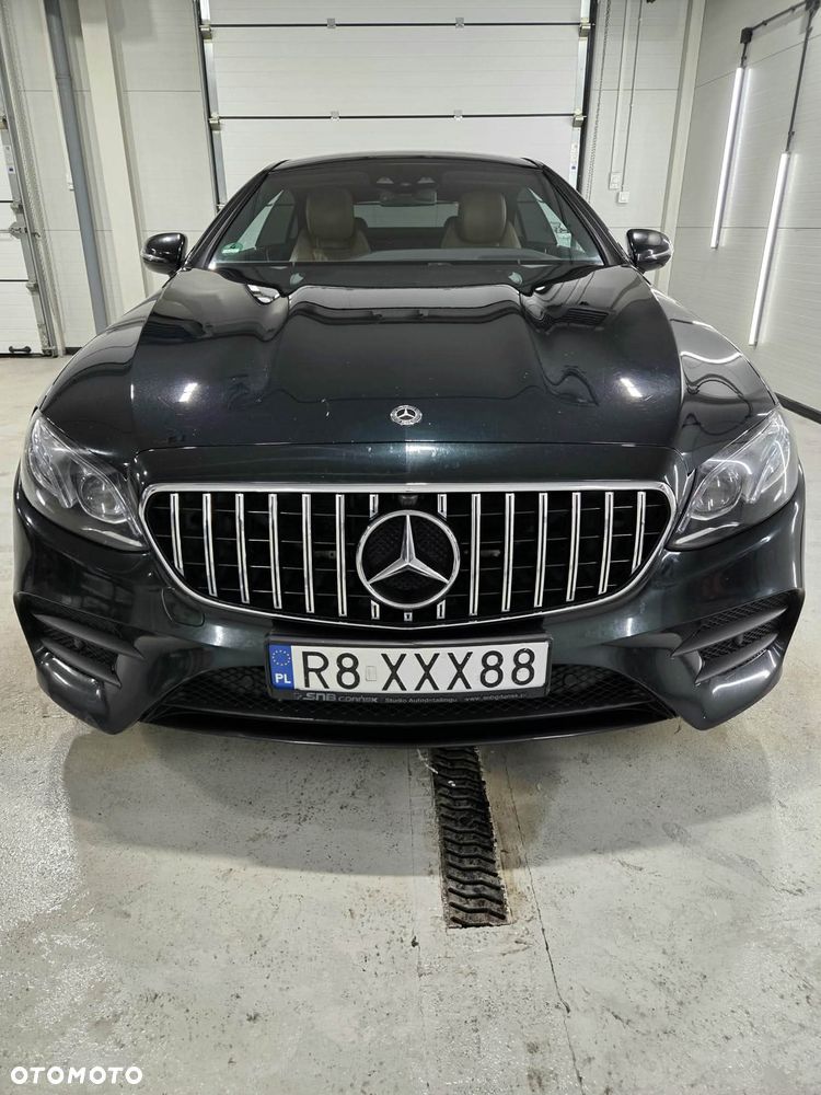 Mercedes-Benz Klasa E 220 d 4-Matic 9G-TRONIC - 11
