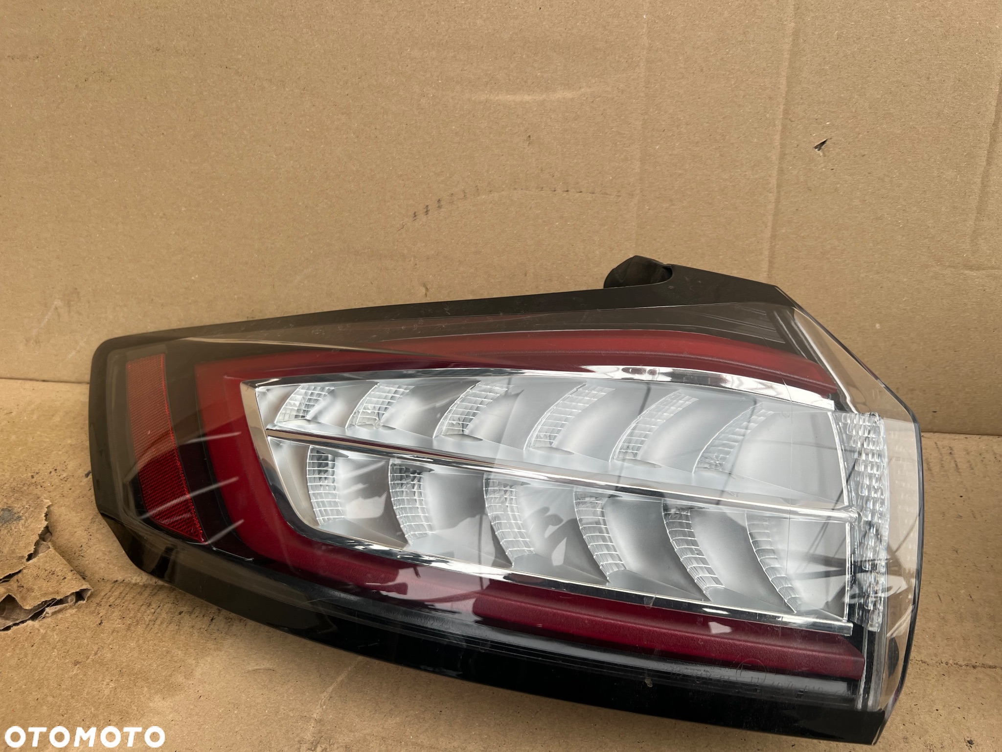 FORD EDGE MK2 TYLNE LAMPY KOMPLET - 2