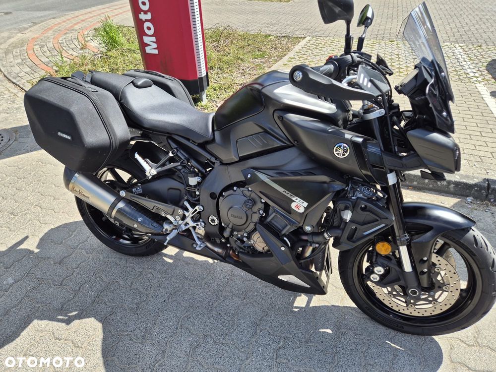 Yamaha MT - 7