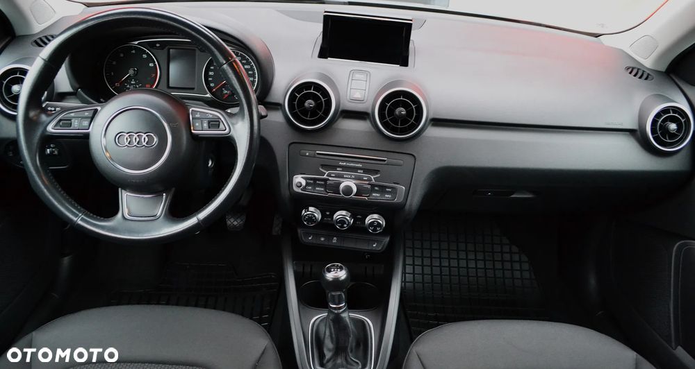Audi A1 Sportback 1.4 TFSI design - 6
