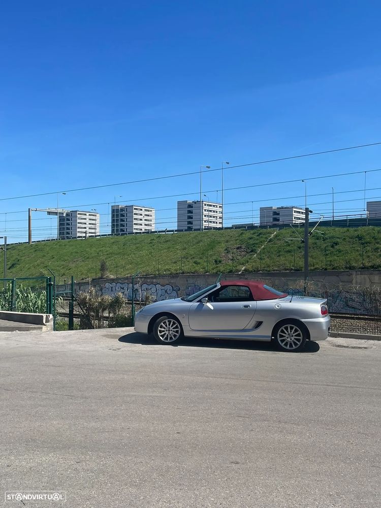 MG TF 115 Edição Limitada - 3