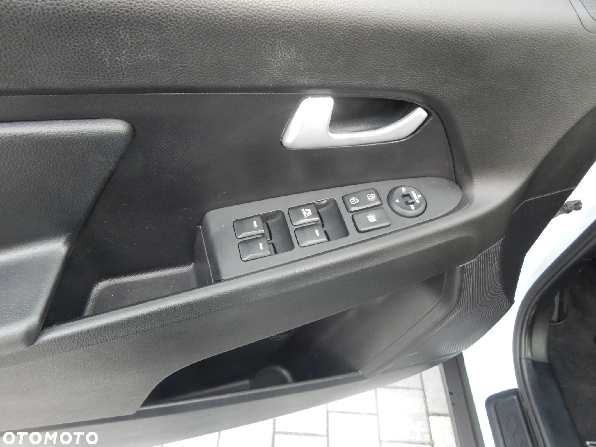 Kia Sportage 1.7 CRDI 2WD Attract - 16
