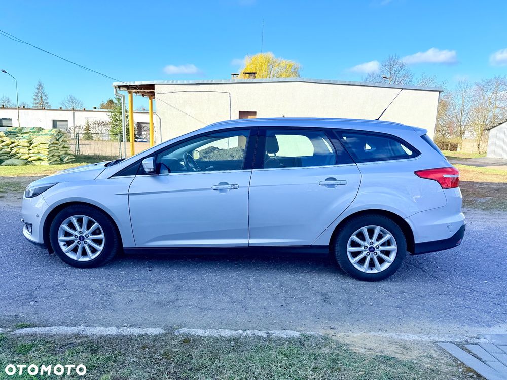 Ford Focus - 17