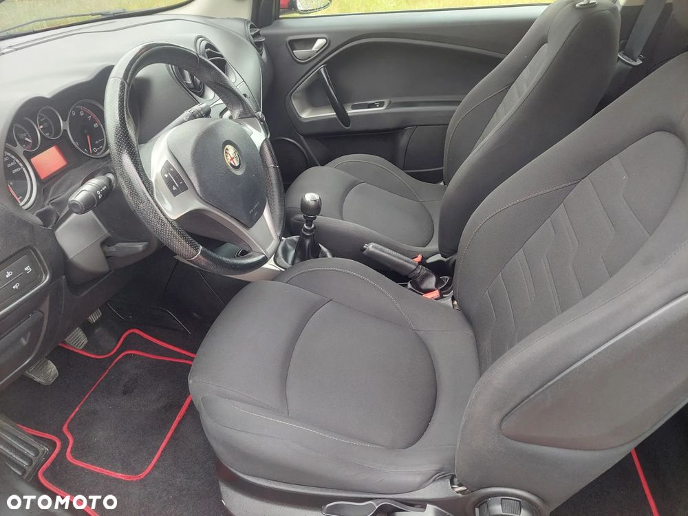 Alfa Romeo Mito 1.4 Distinctive EU6 - 9