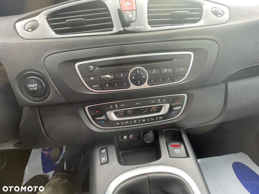 Renault Scenic 1.6 16V Authentique - 15